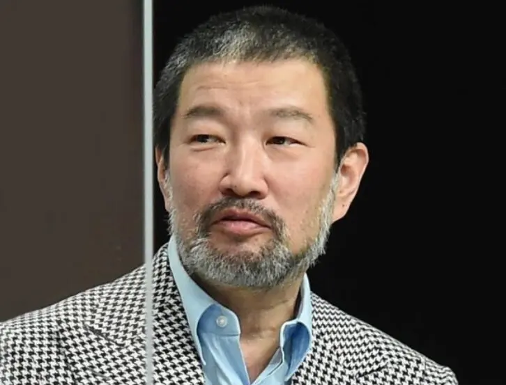 【画像】61歳大物芸人はキム兄?劣化した18歳年下の美人妻は西方凌? | toru magazine